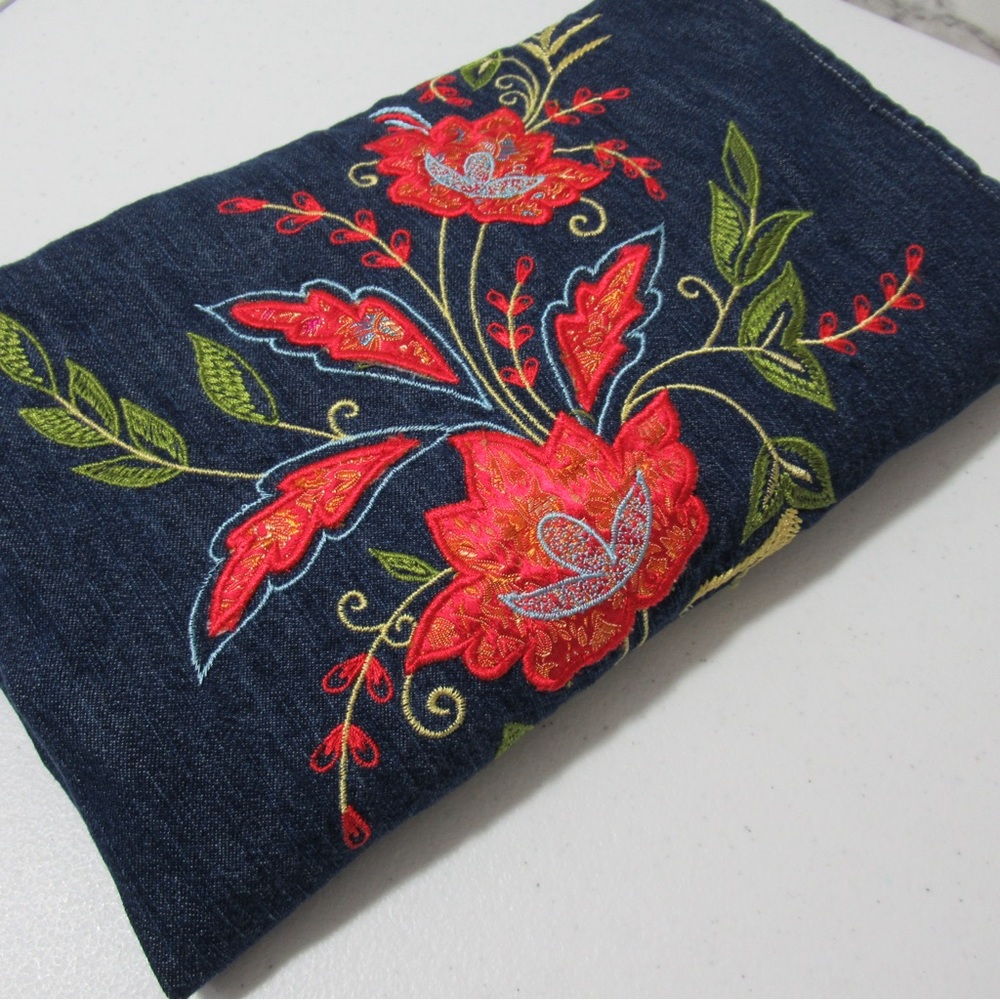 Vintage Studio Ease Floral Embroidered Denim Maxi Long Dress Size Medium